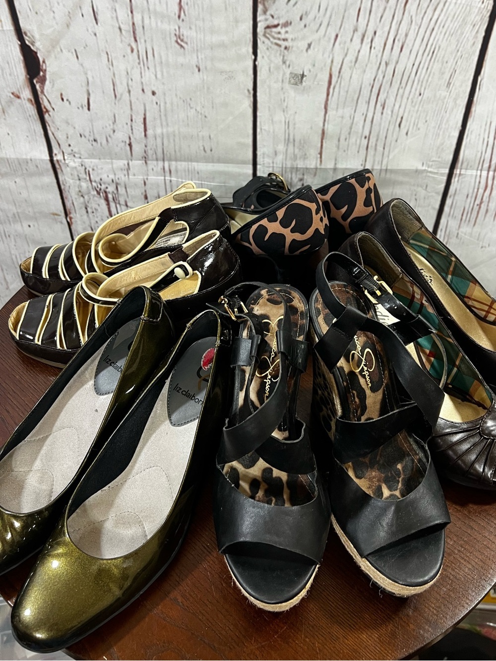 5 Pairs women’s shoes size 6 Liz Claiborne, Jessica Simpson, aerosoles etc As Is